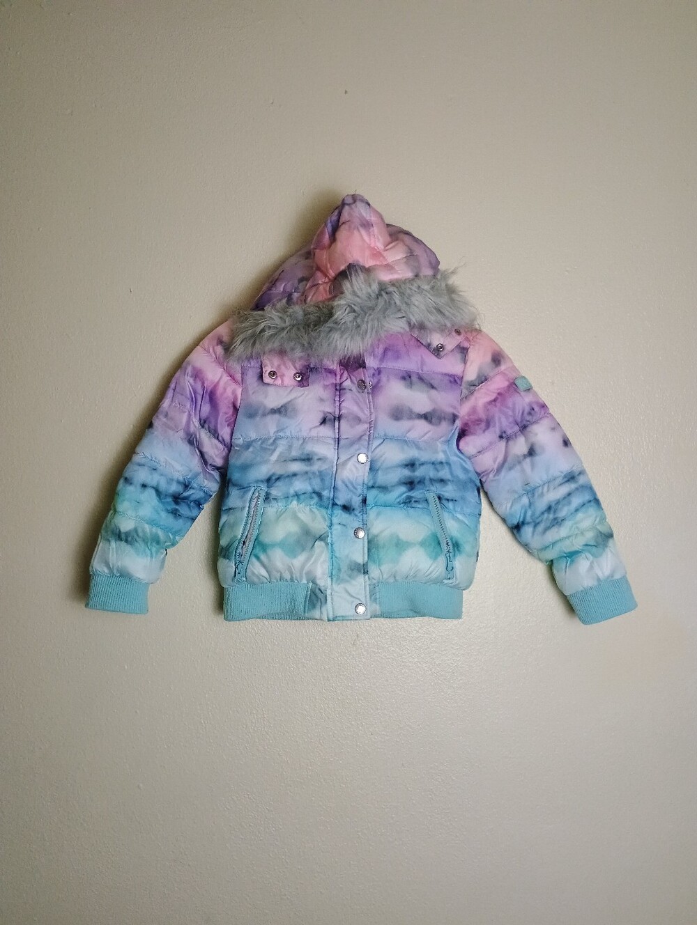 Justice XS | 5/6 Girl's Tie Dye Pastel  Matte Puffer Bomber Faux-Fur Hood Trim